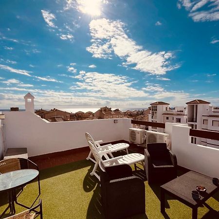 Casa Flania, Seaview, 2-Bedroom, 2-Bathroom لقنت المظهر الخارجي الصورة