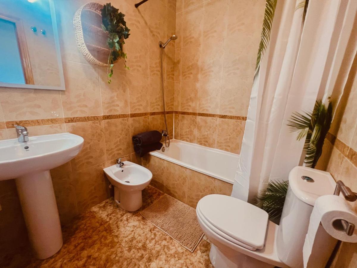 Casa Flania, Seaview, 2-Bedroom, 2-Bathroom لقنت المظهر الخارجي الصورة